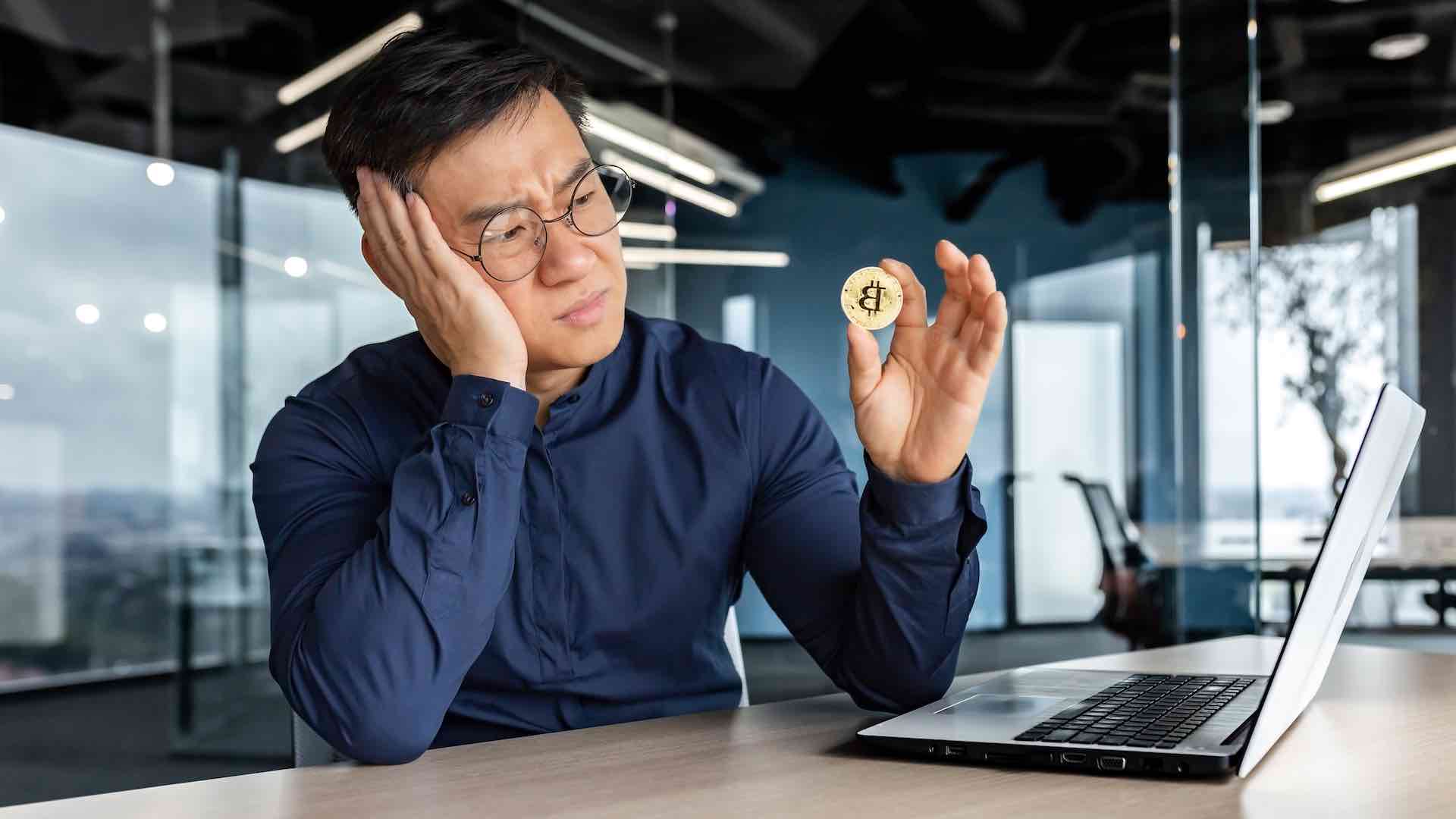 Crypto liquidations top $483 million as markets react to Fed outlook